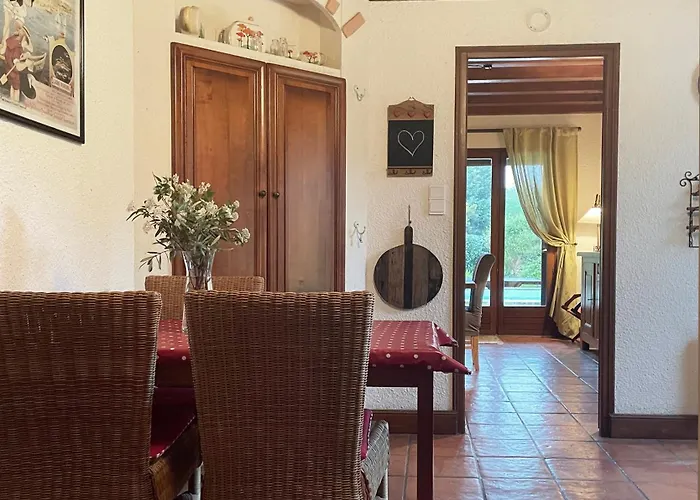 Les Oliviers Feriehus *